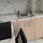 Dolphin شقة فندقية