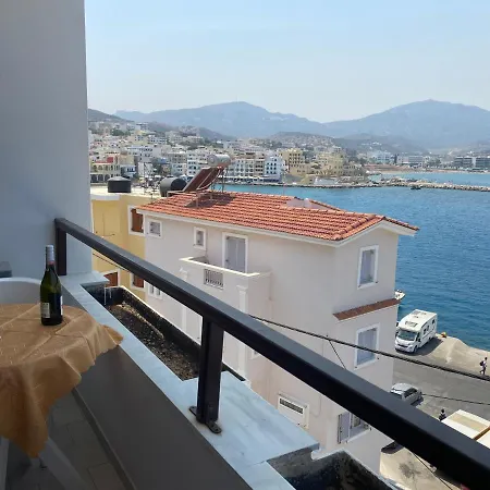 Dolphin Aparthotel 3*