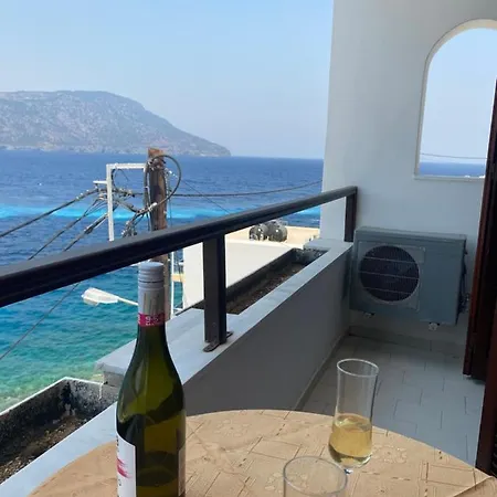 Dolphin Karpathos Town (Pigadia)