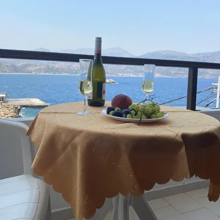 Dolphin Karpathos Town (Pigadia)