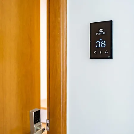 Dolphin Apart Otel 3*