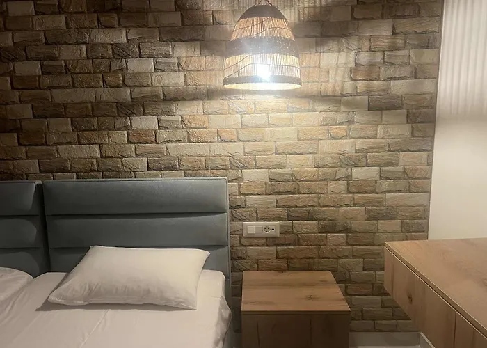 Dolphin 3* كارباثوس